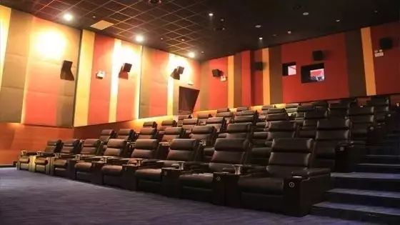 免费观看已满十八岁才能看的电视剧